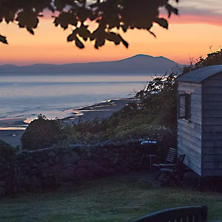 The Farm Hut Villa Barmouth Exterior photo