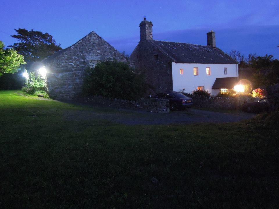 Lodge The Farm Hut